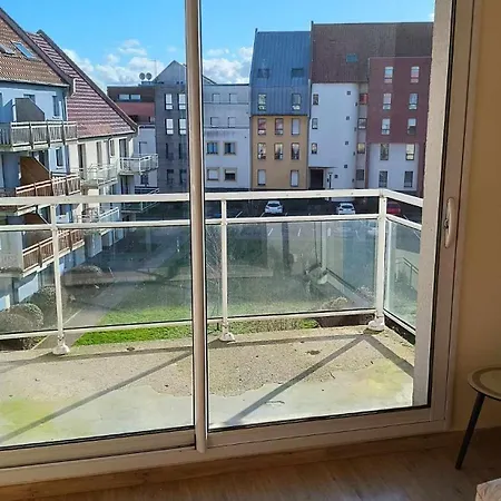 Avec Balcon Et Ascenseur Sur Calais