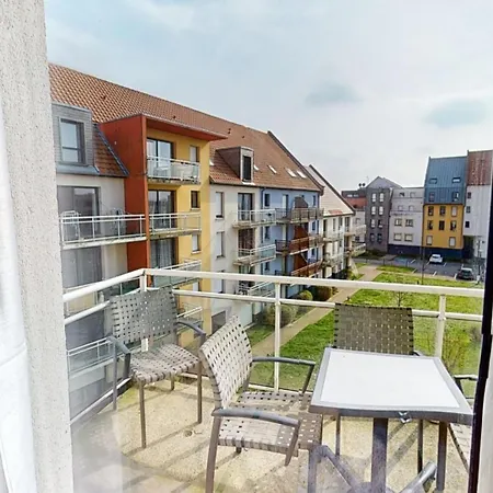 Avec Balcon Et Ascenseur Sur Calais