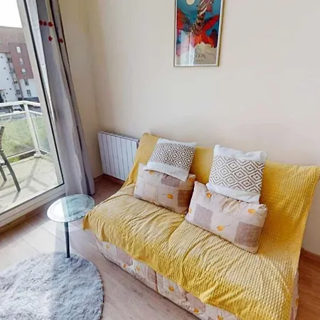 Avec Balcon Et Ascenseur Sur Calais